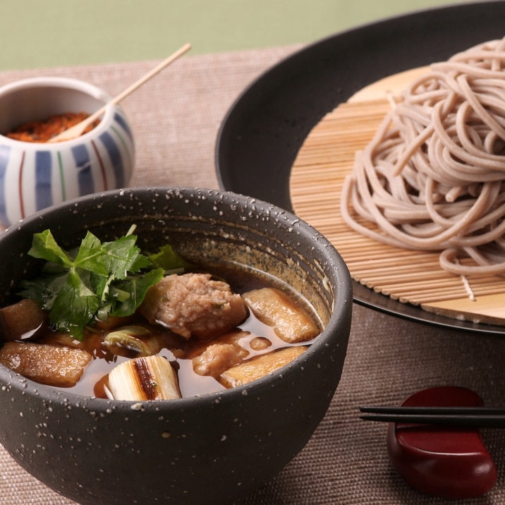 ふんわり鶏つくねのつけ蕎麦